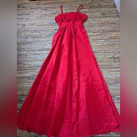 Holiday Party Dress Vtg S Red Satin Gown Full Length Ruched Bust Formal - Picture 8 of 9